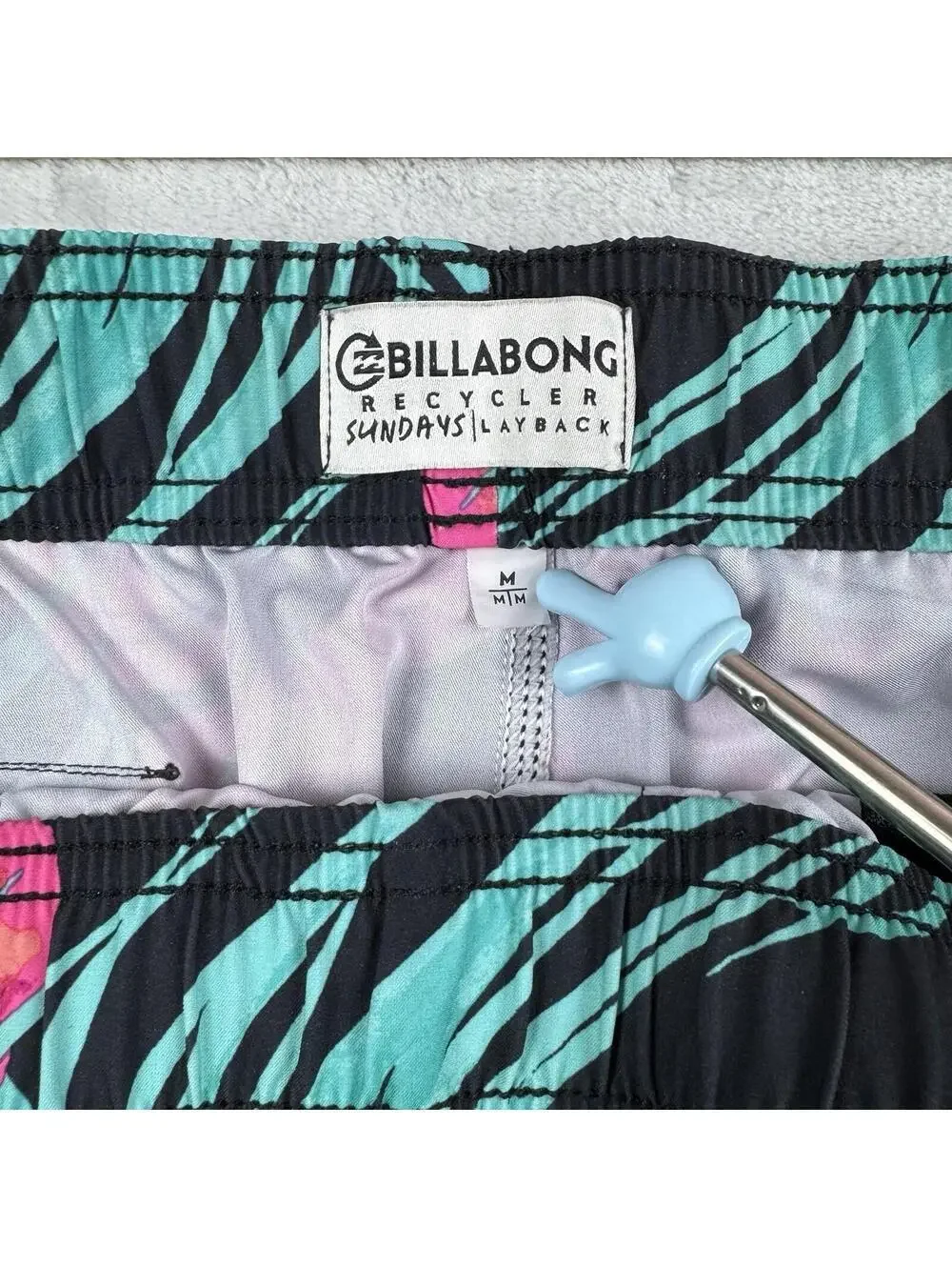Billabong Sundays Layback Recycler Tropical Swim Shorts Size M Unlined Y2K Relax